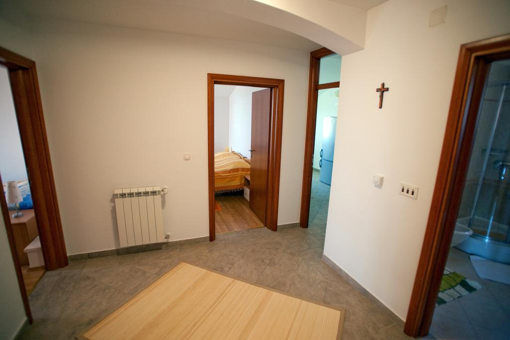 Apartments Marinic Primošten Cameră foto