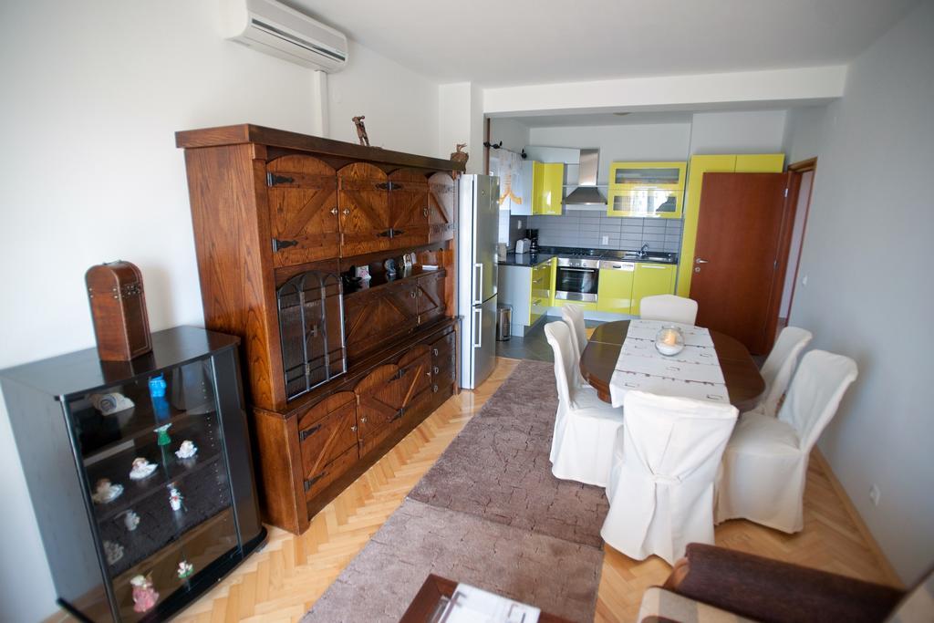 Apartments Marinic Primošten Cameră foto